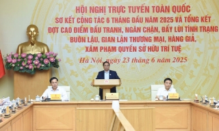 Thủ tướng Phạm Minh Chính: Mỗi ngày đều là cao điểm chống buôn lậu, gian lận thương mại, hàng giả